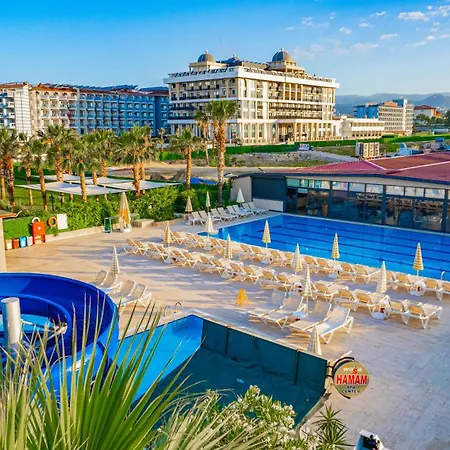 Club Wasa Village Otel 4*